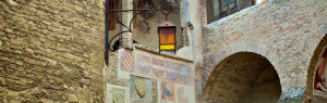 Courtyard of Palazzo Comunale in San Gimignano | IT